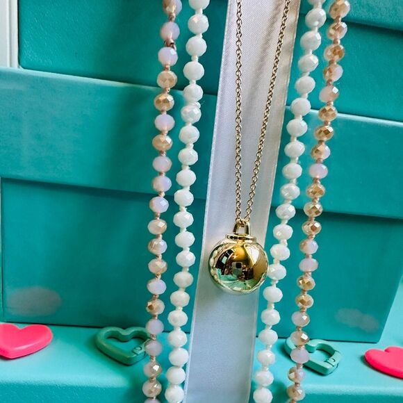 Tiffany & Co. 18K Yellow Gold 19mm Hardwear Ball Pendant/Charm Necklace, 28-32" - Picture 4 of 6